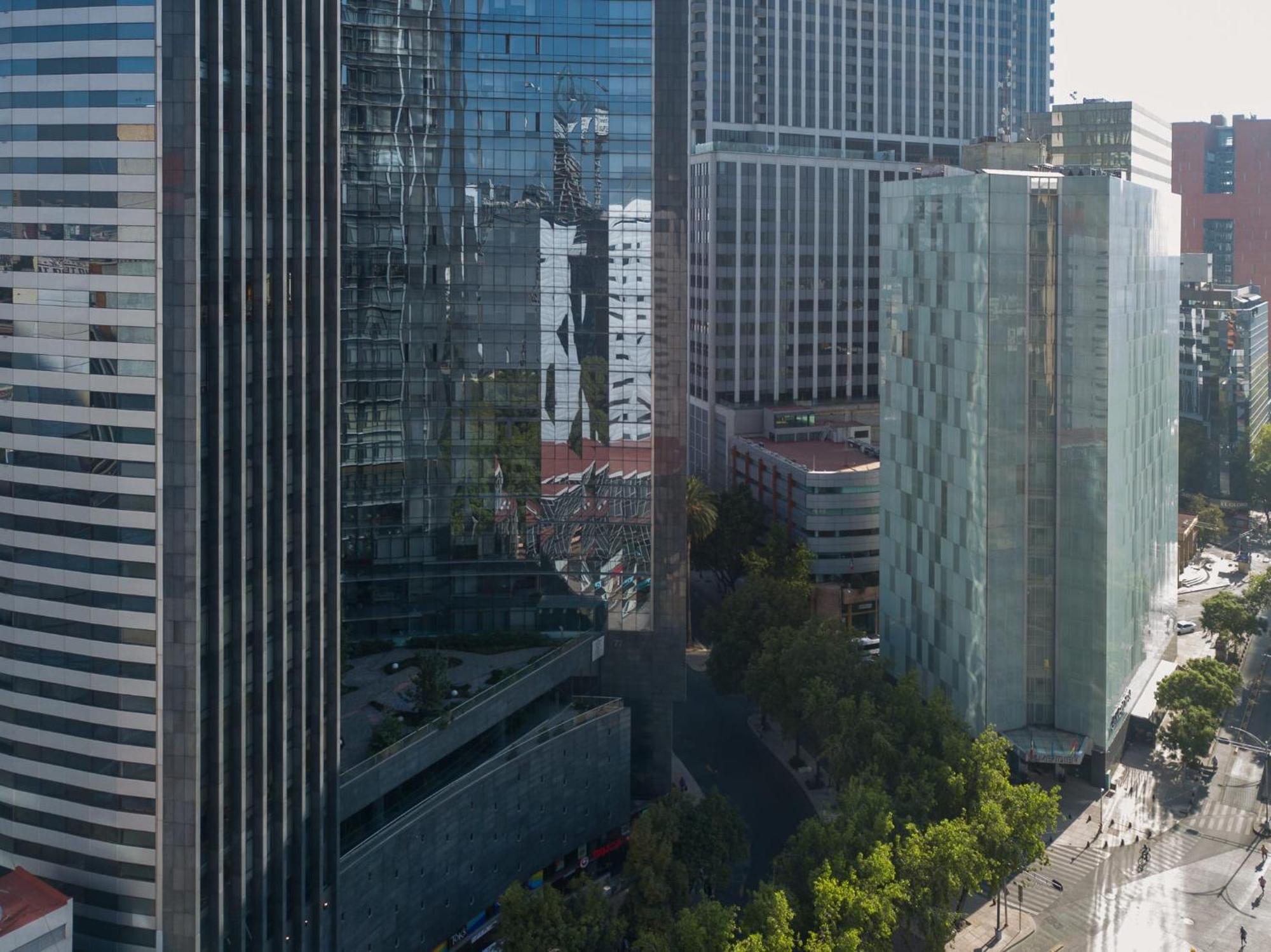 3 Bedroom Upscale Art House Reforma Avenue Appartement